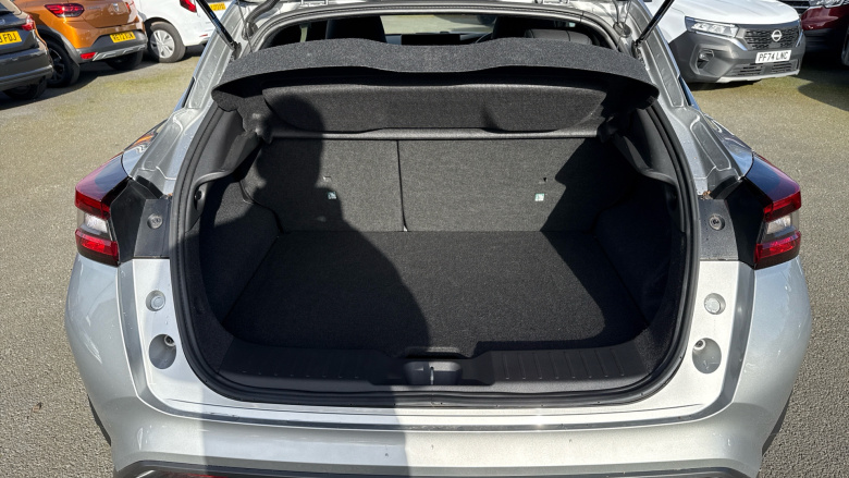 Nissan Juke 1.6 Hybrid N-Connecta 5dr Auto Hybrid Hatchback